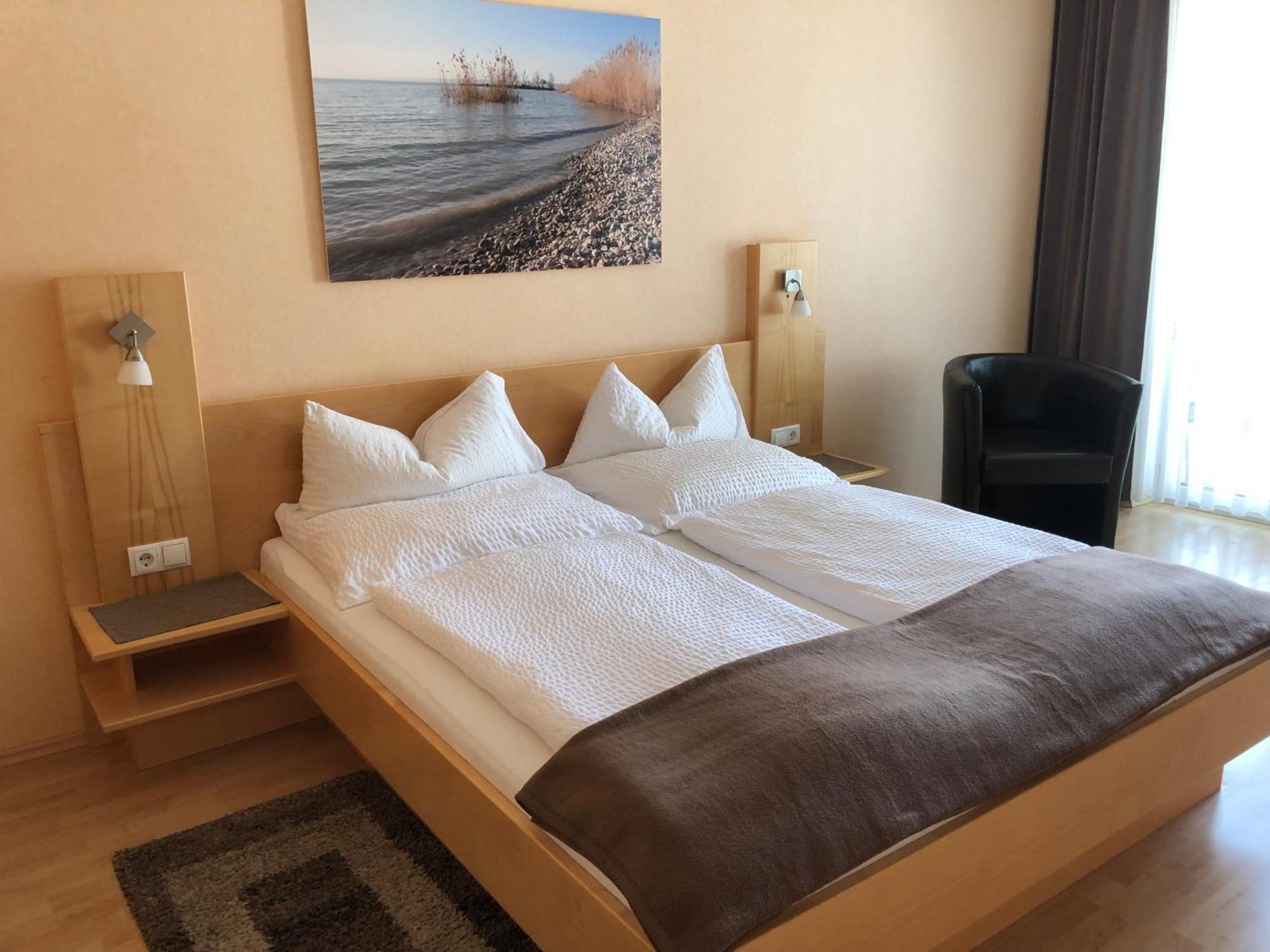Haus Renee Bed & Breakfast Podersdorf am See Dış mekan fotoğraf